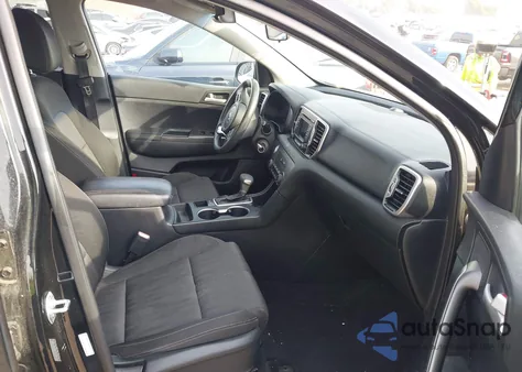 2017 Kia Sportage Lx z USA, uszkodzony, nr VIN KNDPM3ACXH7054986